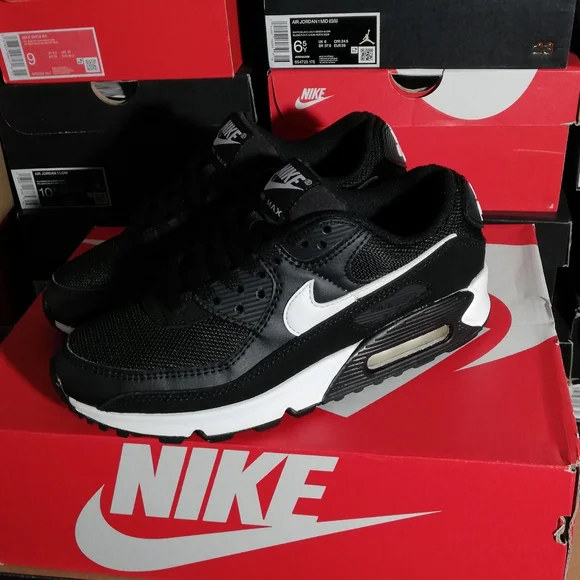 NIKE AIR MAX 90S ESSENTIAL WOMEN US SIZE 7 SUPER MINT COND "USED ITEM NO - Picture 7 of 10